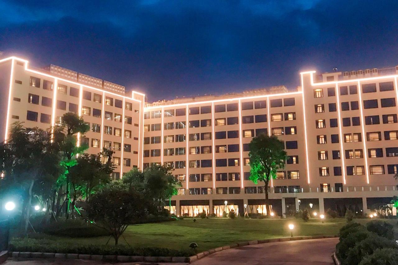 Guangzhou Southern Airlines Pearl Airport Hotel- Free Shuttle Bus To Airport Exterior photo
