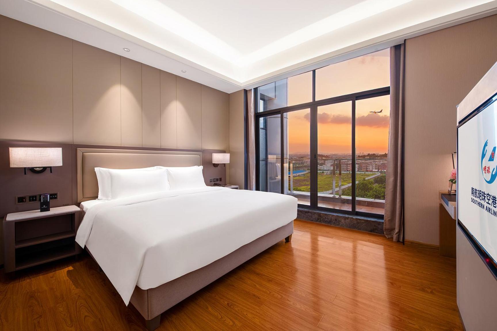 Guangzhou Southern Airlines Pearl Airport Hotel- Free Shuttle Bus To Airport Exterior photo